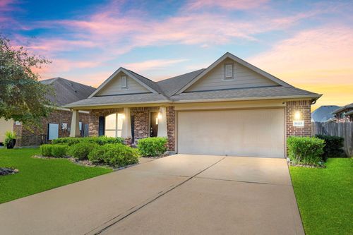 18223 Bridle Meadow Ln, Tomball, TX, 77377-2319 | Card Image