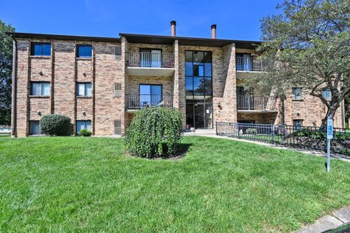 539 Davis Rd, Cincinnati, OH, 45255-4958 | Card Image