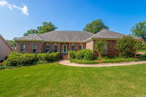 1802 Rodeo Dr, Bryant, AR, 72022-6651 | Card Image