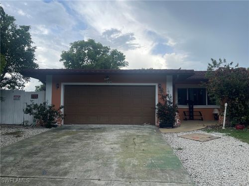 1932 42nd St Sw, NAPLES, FL, 34116-6430 | Card Image