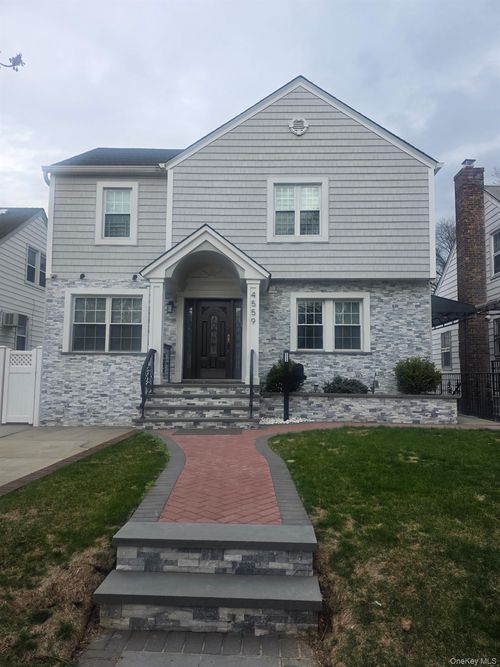 4559 196th Place, New York, NY, 11358 | Card Image
