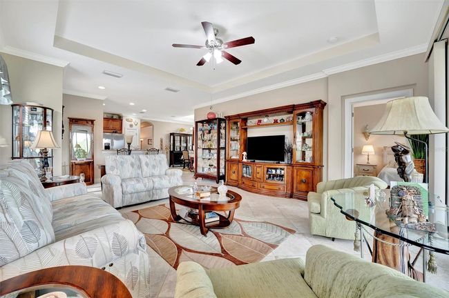 10213 Saint Francis Ter, House other with 3 bedrooms, 2 bathrooms and null parking in PALMETTO FL | Image 12