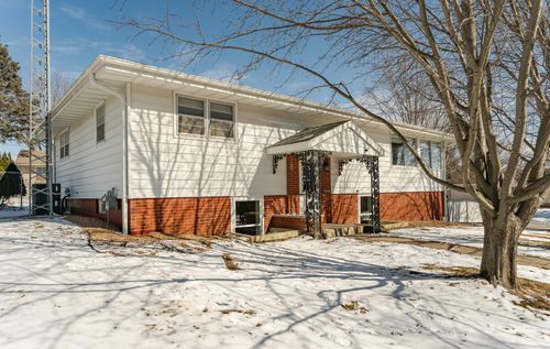 4111 5th Place Nw, Rochester, MN, 55901 | Card Image