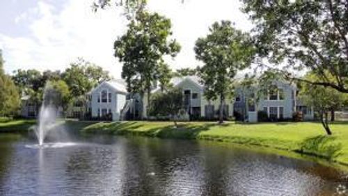 l-1050 Crystal Way, Delray Beach, FL, 33444-1027 | Card Image