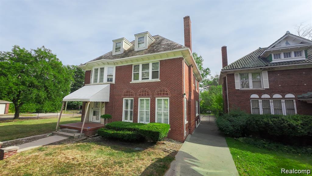 Residential in Detroit 5