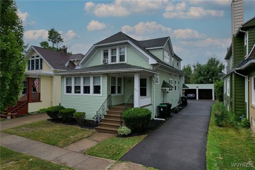 204 E Hazeltine Ave, Buffalo, NY, 14217-2802 | Card Image