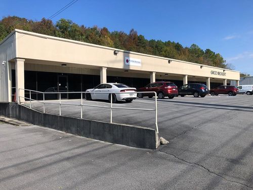 ste-2-1223-2 Coronet Dr, DALTON, GA, 30720-2670 | Card Image