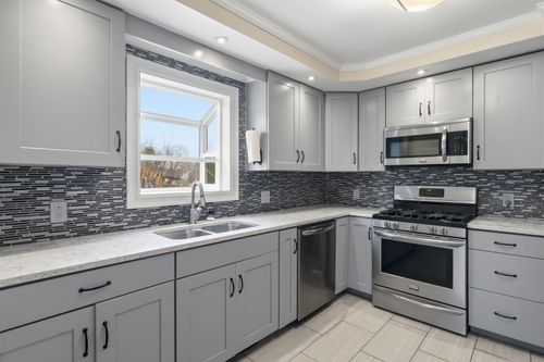 6 Anthony Dr, Laconia, NH, 03246-2344 | Card Image