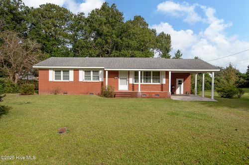 114 Vine St, Havelock, NC, 28532-2210 | Card Image