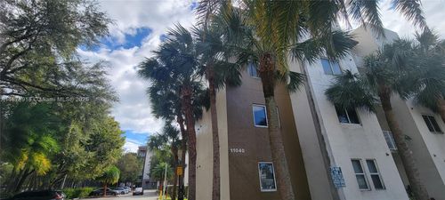 apt-401-11060 Sw 196th St, Cutler Bay, FL, 33157-6605 | Card Image