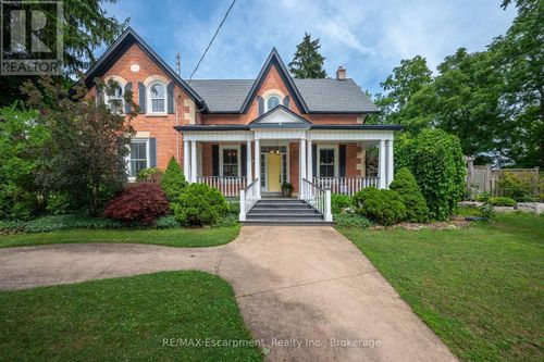 780 Old Highway 8, Rockton, ON, L0R1X0 | Card Image