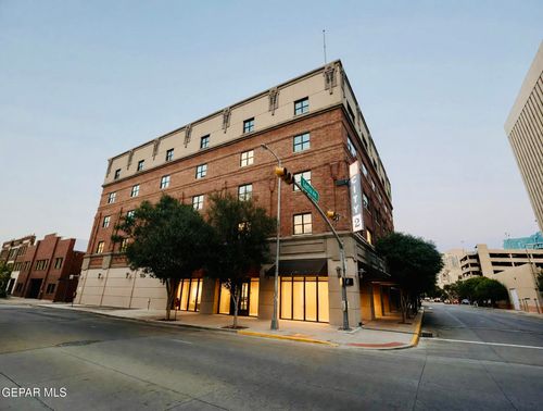 218 N Campbell Street, El Paso, TX, 79901 | Card Image