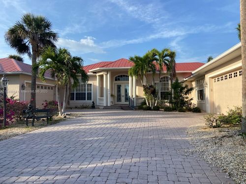 1524 Columbian Dr, PUNTA GORDA, FL, 33950-5225 | Card Image