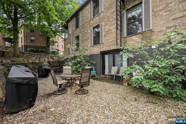 181 Long Hill Rd, House attached with 1 bedrooms, 2 bathrooms and null parking in Little Falls NJ | Image 18