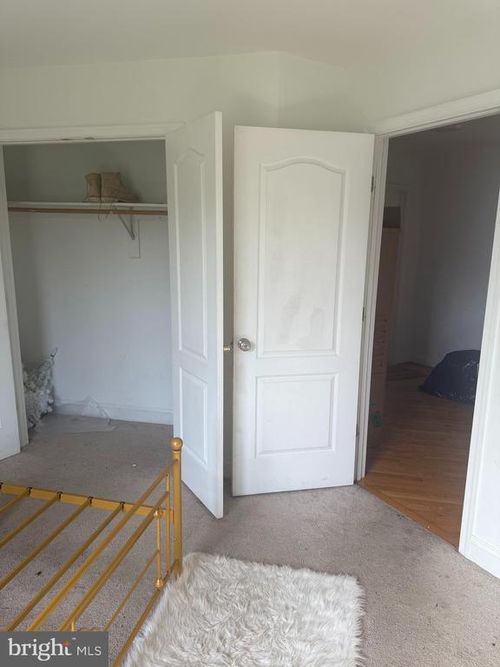 6019 Armaan Dr, GLENN DALE, MD, 20769-9219 | Card Image