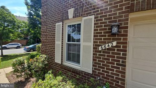 6642 Haltwhistle Ln, ALEXANDRIA, VA, 22315-2660 | Card Image