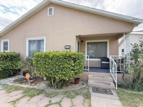 409 S Ash St, Carlsbad, NM, 88220-4877 | Card Image