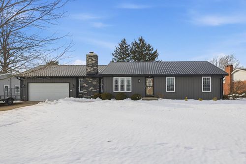 62 Renfrew Dr, Shelby, OH, 44875-1822 | Card Image