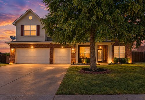 2109 Songbird Dr, Forney, TX, 75126-6327 | Card Image