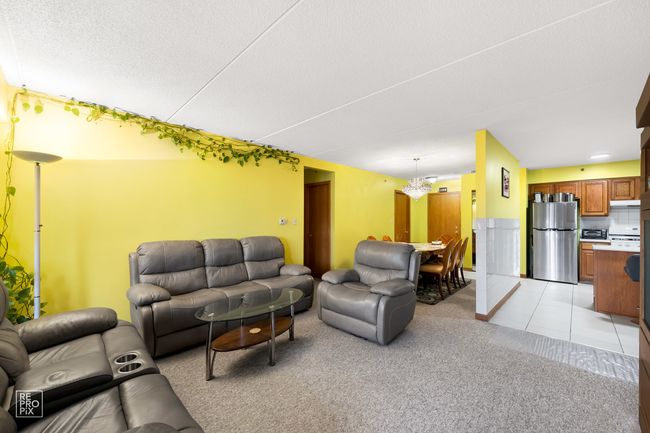 APT-406 - 4700 N Harlem Ave, Condo with 2 bedrooms, 2 bathrooms and 1 parking in Norridge IL | Image 8