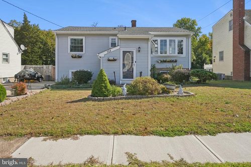 324 Montana Ave, Hamilton, NJ, 08619-2844 | Card Image