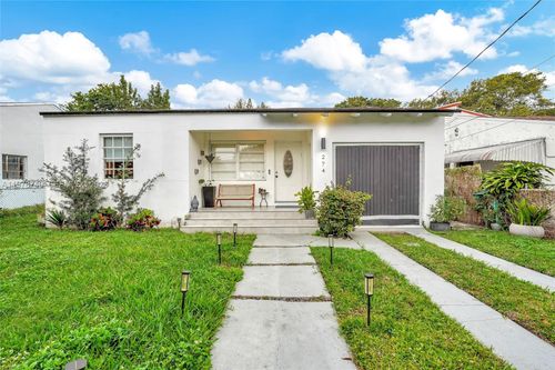 na-274 Nw 43rd St, Miami, FL, 33127-2643 | Card Image