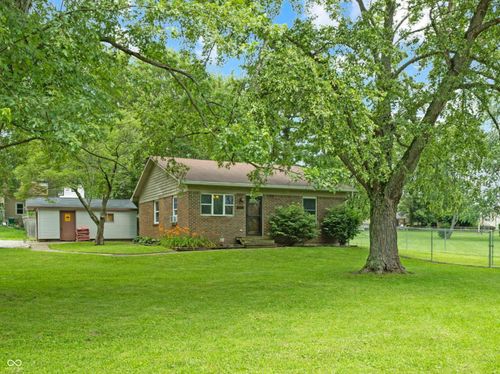 7928 Vontress St, Coatesville, IN, 46121-9719 | Card Image
