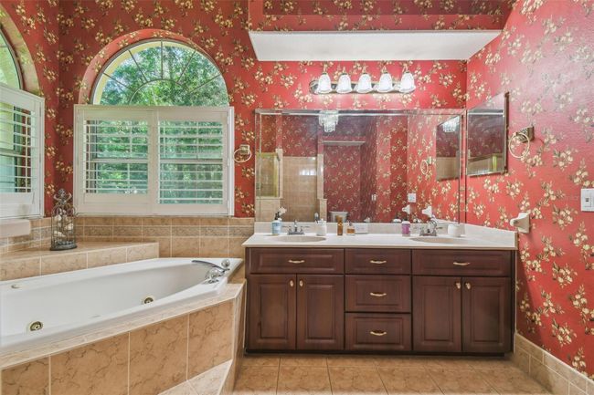18502 Winding Oaks Blvd, House other with 4 bedrooms, 3 bathrooms and null parking in Hudson FL | Image 23