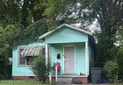 235 Taft St, Jackson, MS, 39202-2214 | Card Image