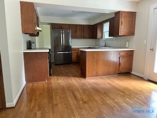 Eat in Kitchen | Image 10