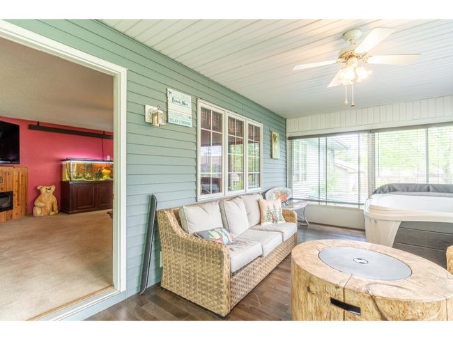 705 Pine Run, House other with 3 bedrooms, 2 bathrooms and null parking in Angola IN | Image 19