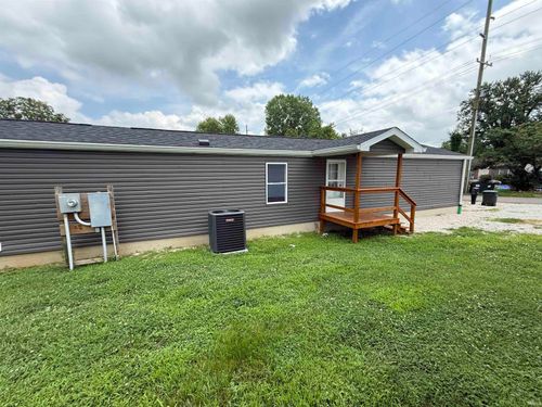 1020 E Glezen St, Petersburg, IN, 47567-1006 | Card Image