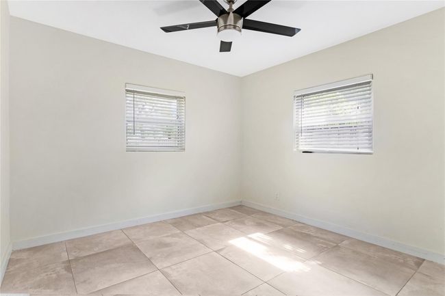 510 Ne 61 St St, House other with 3 bedrooms, 2 bathrooms and null parking in Oakland Park FL | Image 15