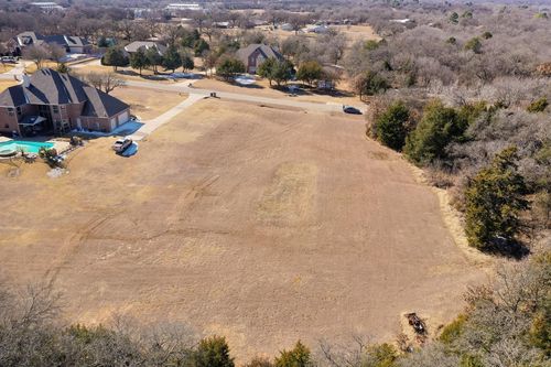 2413 Plantation Dr N, Burleson, TX, 76028-1494 | Card Image