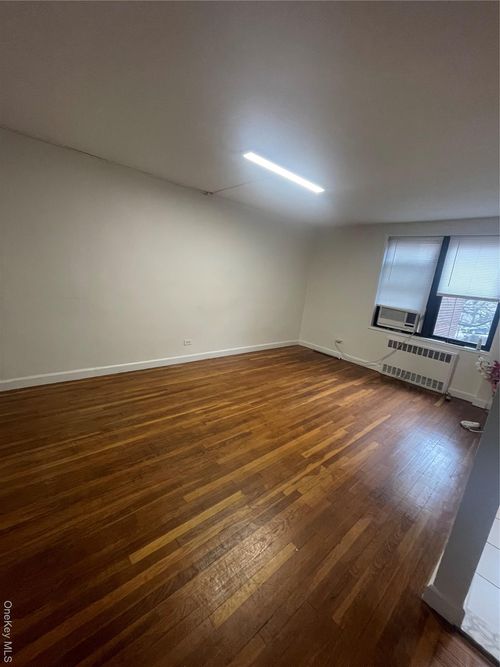 apt-2f-150-20 71st Ave, Kew Garden Hl, NY, 11367-2117 | Card Image