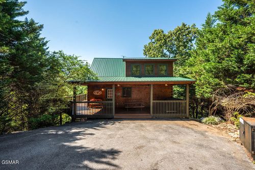 1627 Mountain Dreams Way, Pigeon Forge, TN, 37862 | Card Image