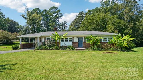1911 Valleydale Rd, Charlotte, NC, 28214-1632 | Card Image