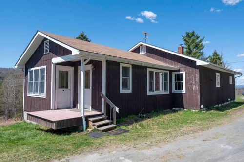 246 Gray Rd, Plainfield, VT, 05667-9556 | Card Image