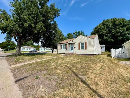 903 W 29th Street, Kearney, NE, 68845 | Card Image