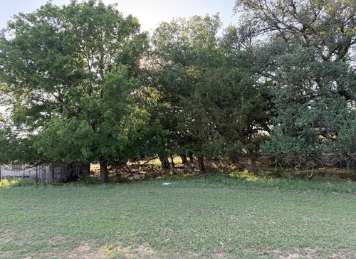 4209 Rockwood Dr, Lago Vista, TX, 78645-6433 | Card Image