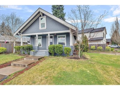 354 Ne 4 Th Ave, House other with 4 bedrooms, 2 bathrooms and null parking in Canby OR | Image 3