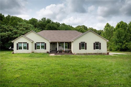 34664 Spring Valley Rd, Paola, KS, 66071-7273 | Card Image