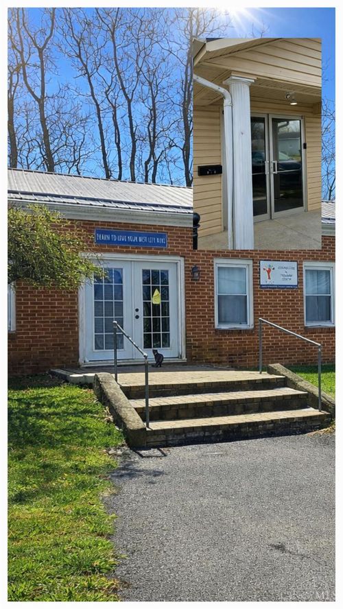 910 South St, Greenfield, OH, 45123-1249 | Card Image