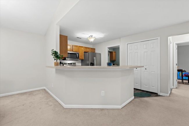 2209 Saratoga Blvd, Condo with 2 bedrooms, 2 bathrooms and null parking in Commerce Twp MI | Image 8