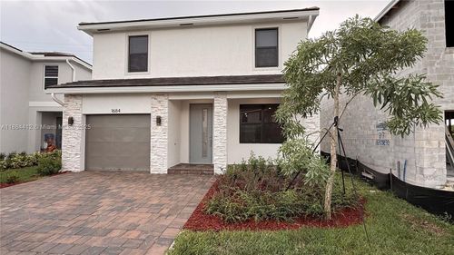 1684-1684 Se 7th Ct, Homestead, FL, 33033-5042 | Card Image