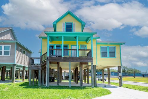 1728 69th Street, Galveston, TX, 77551 | Card Image