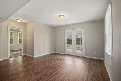 1015 Prune St, La Marque, TX, 77568-5737 | Card Image