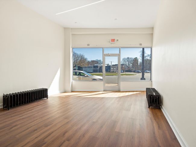 23525 Woodward Ave, Home with 0 bedrooms, 4 bathrooms and 5 parking in Ferndale MI | Image 32