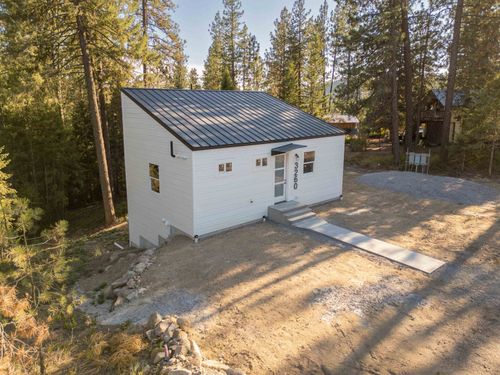 3260 Evergreen Dr, Valley, WA, 99181-9758 | Card Image