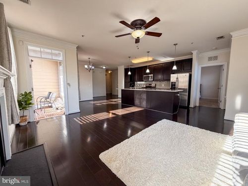 209-13723 Neil Armstrong Ave, HERNDON, VA, 20171-4132 | Card Image
